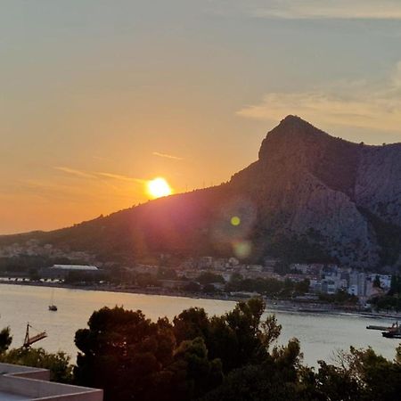 Panorama Sea View Apartment H Omiš Екстериор снимка